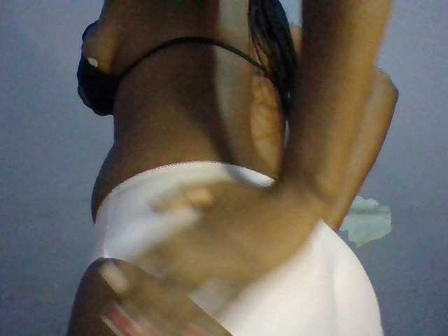 Sexie-babe live cam on BongaCams