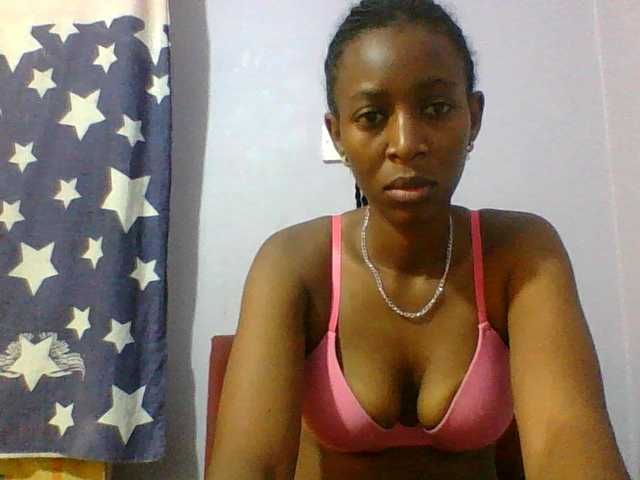 Sexie-babe live cam on BongaCams