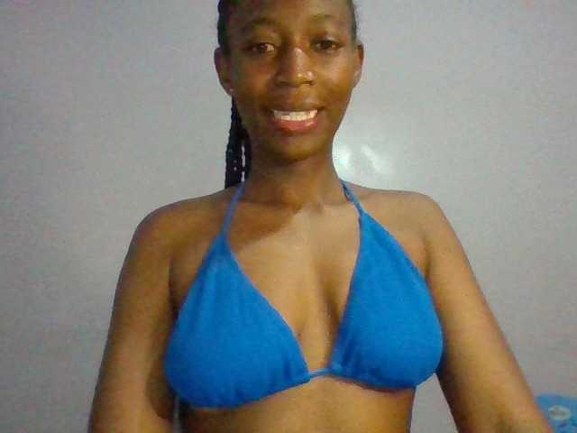 Sexie-babe live cam on BongaCams