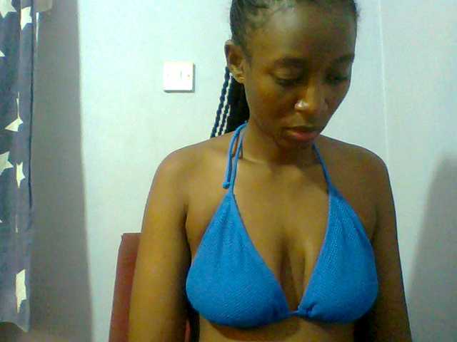 Sexie-babe live cam on BongaCams