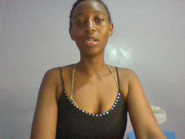 Sexie-babe live cam on BongaCams