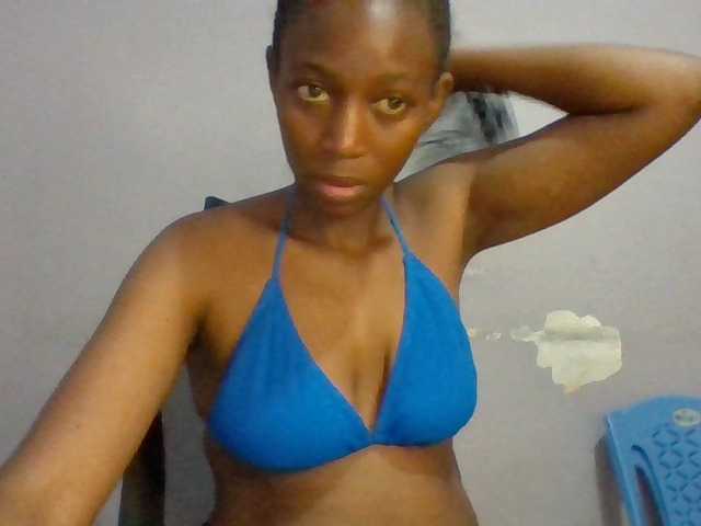 Sexie-babe live cam on BongaCams