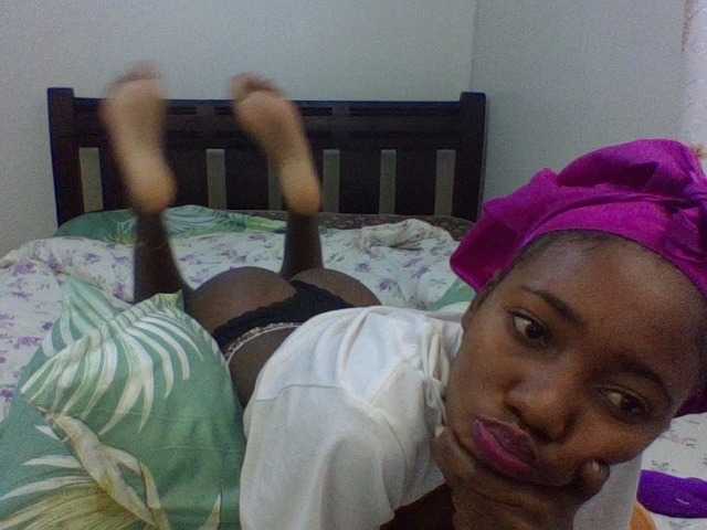 babybella20 live cam on BongaCams