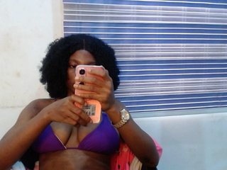 Hornyxbum's Live Webcam