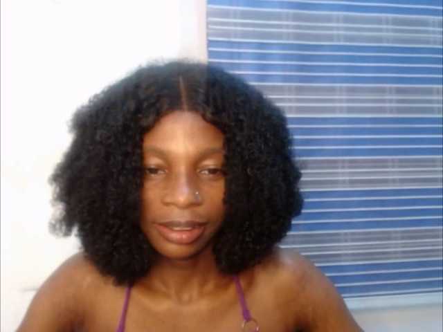 Hornyxbum live cam on BongaCams