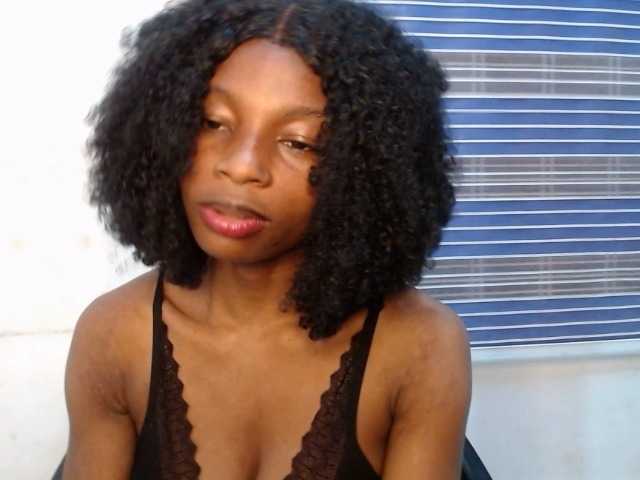 Hornyxbum live cam on BongaCams