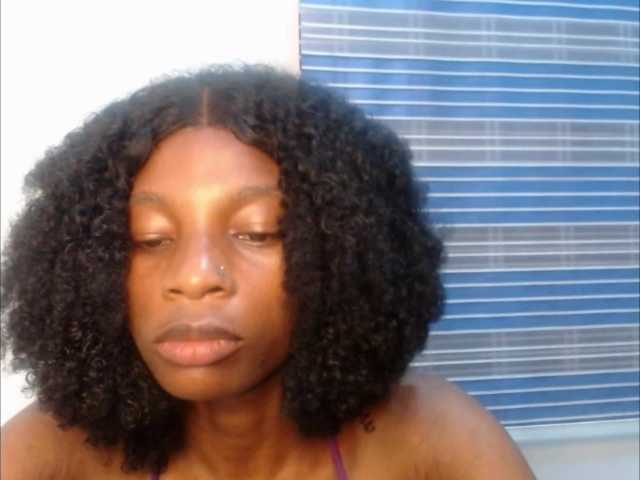 Hornyxbum live cam on BongaCams