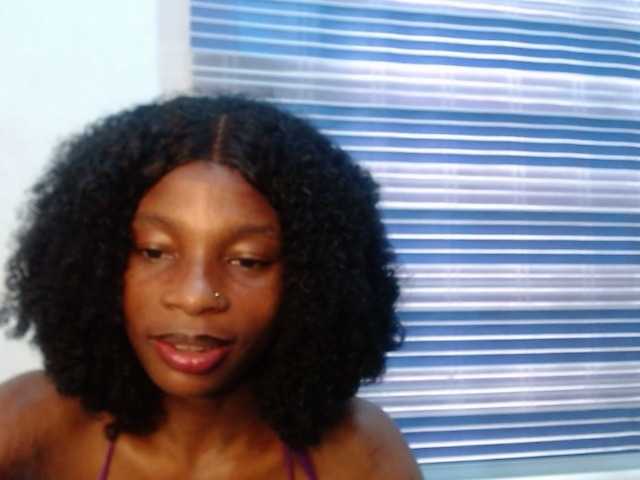 Hornyxbum live cam on BongaCams