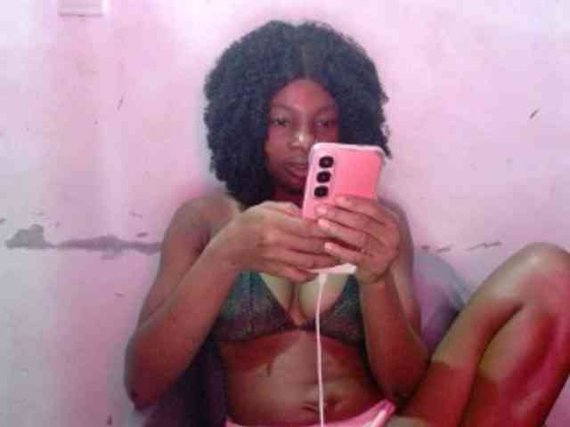 Hornyxbum webcam