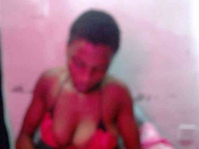 Hornyxbum webcam