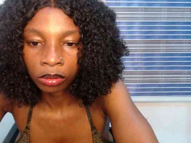 Hornyxbum webcam