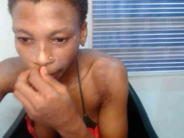 Hornyxbum webcam