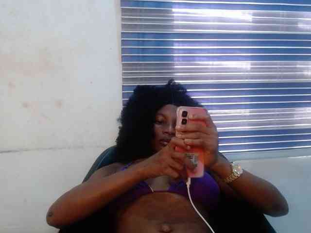 Hornyxbum webcam