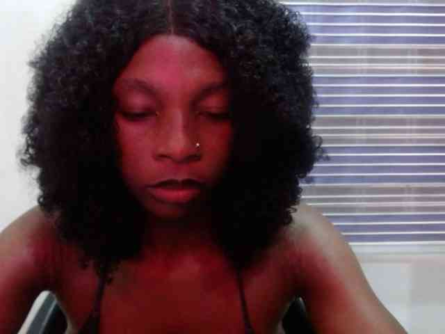 Hornyxbum webcam