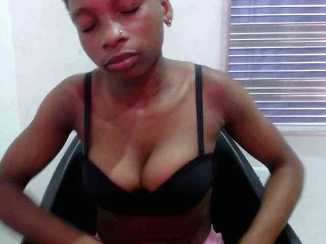 Hornyxbum webcam
