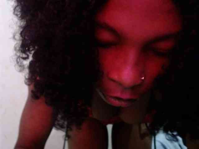 Hornyxbum webcam