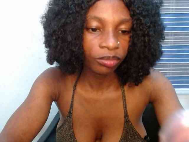 Hornyxbum webcam