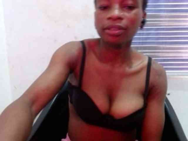 Hornyxbum webcam