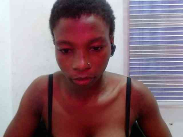 Hornyxbum webcam