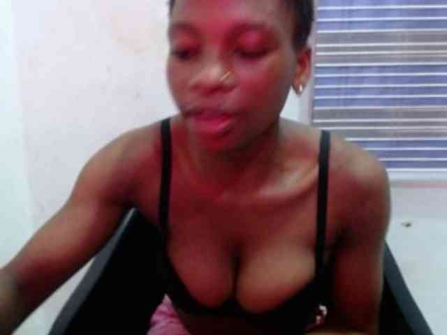Hornyxbum webcam