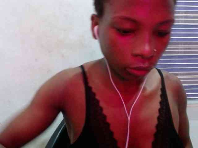 Hornyxbum webcam