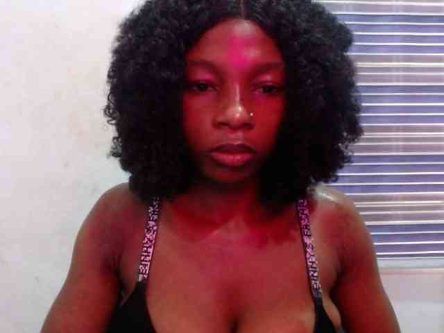 Hornyxbum webcam