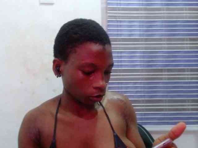 Hornyxbum webcam