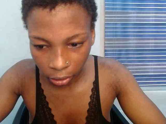 Hornyxbum webcam