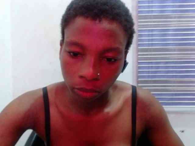 Hornyxbum webcam