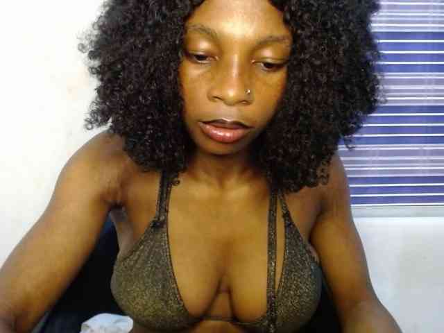 Hornyxbum webcam