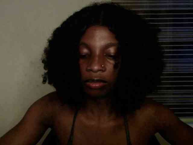 Hornyxbum webcam