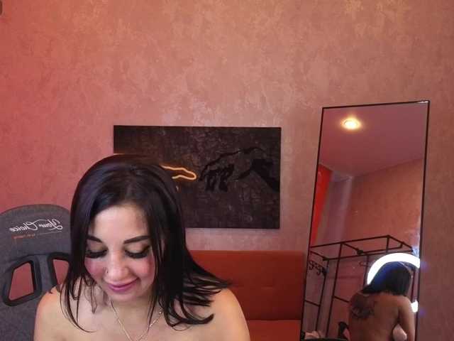 Live трансляция MaryHolland - Runet.cam