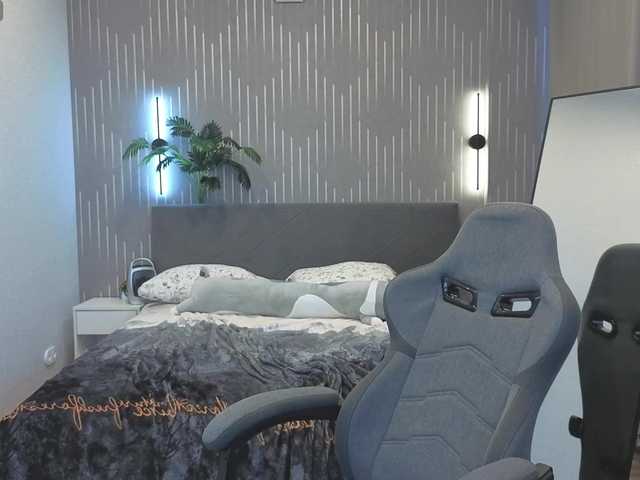 MaryHolland live cam on BongaCams