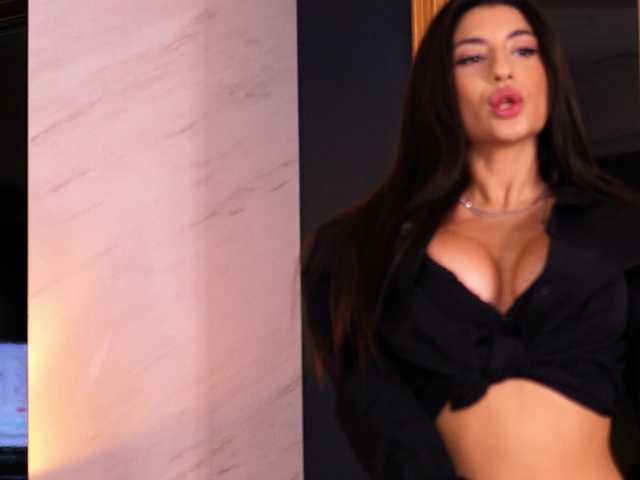 ChloeSinn live cam on BongaCams