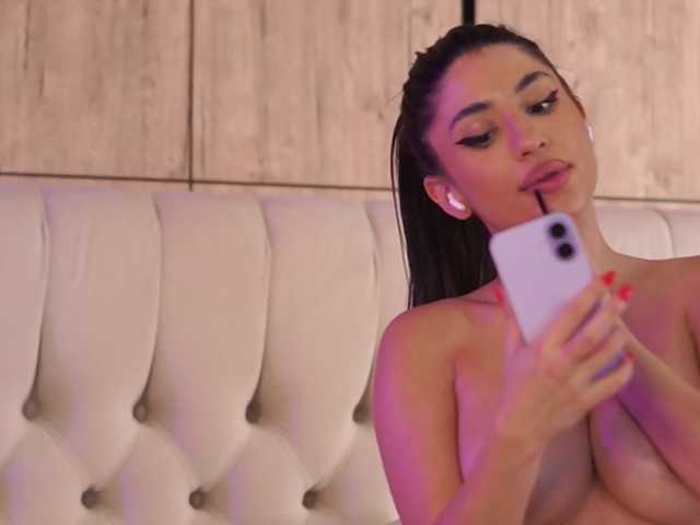 ChloeSinn live cam on BongaCams