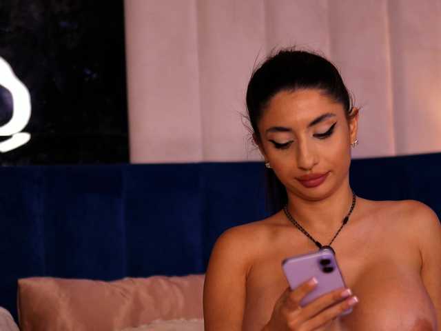 ChloeSinn live cam on BongaCams