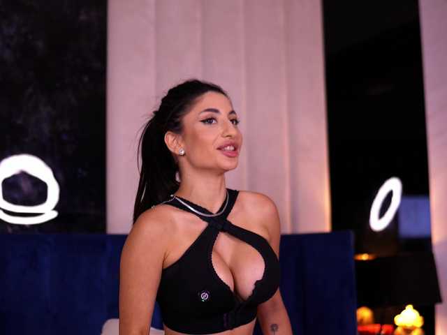 ChloeSinn live cam on BongaCams