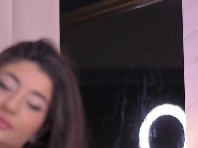 ChloeSinn live cam on BongaCams