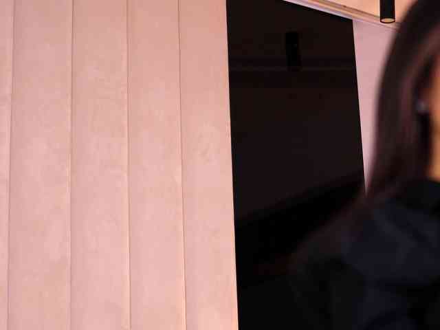 ChloeSinn webcam