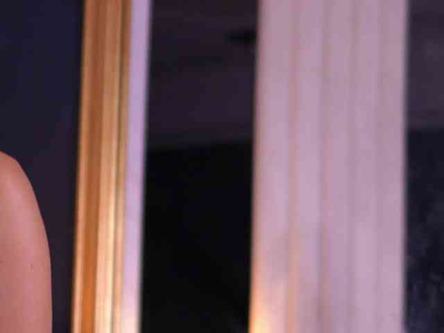 ChloeSinn webcam