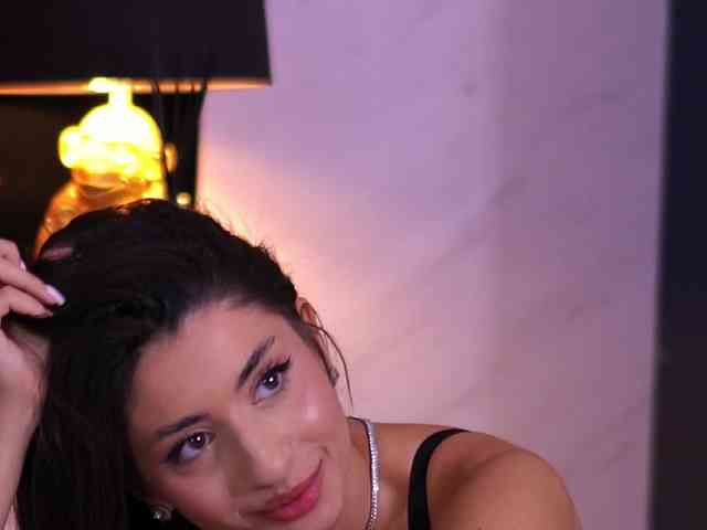 ChloeSinn webcam