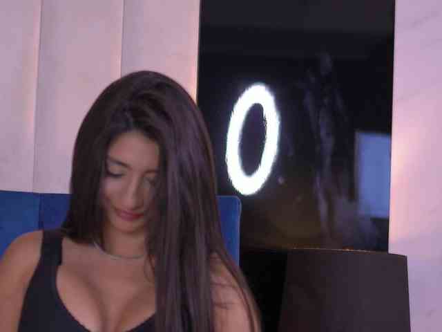 ChloeSinn webcam