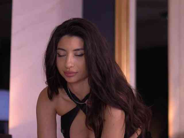 ChloeSinn webcam