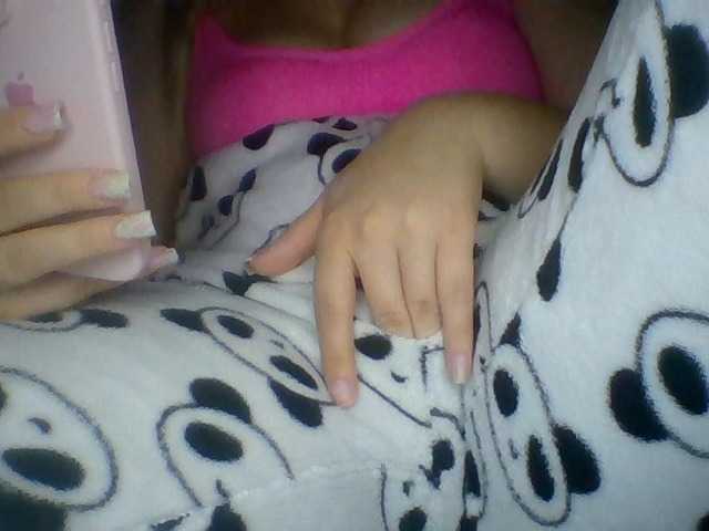 Darusaa live cam on BongaCams