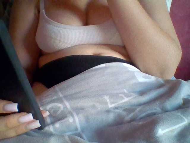 Darusaa live cam on BongaCams