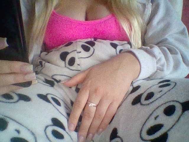Darusaa live cam on BongaCams