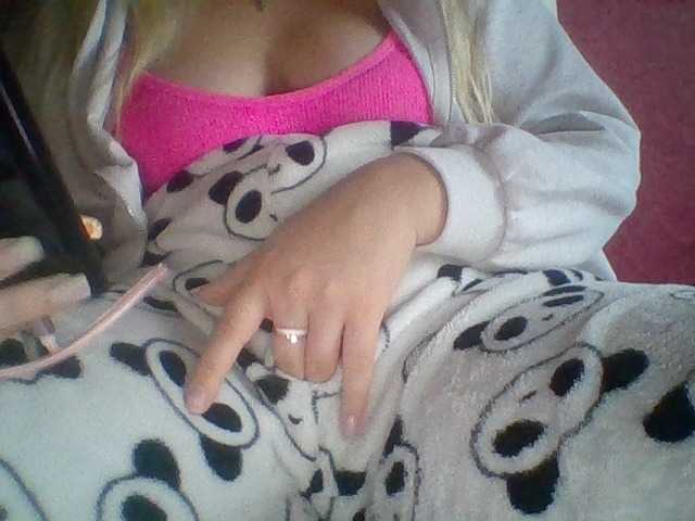 Darusaa live cam on BongaCams