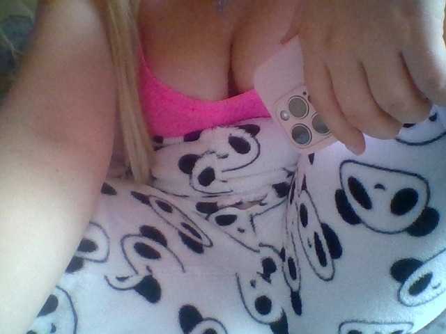 Darusaa live cam on BongaCams