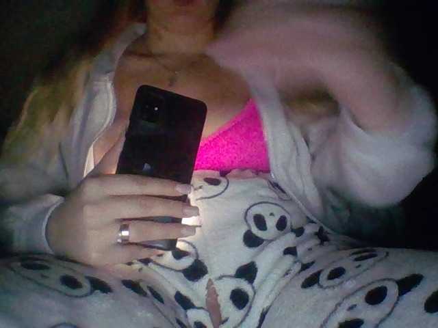 Darusaa live cam on BongaCams
