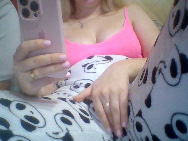 Darusaa live cam on BongaCams